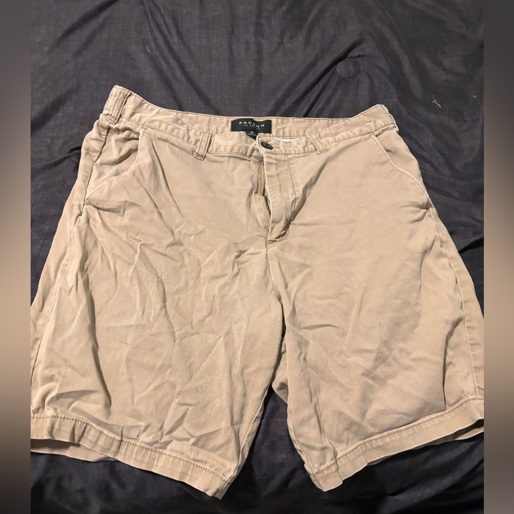 Pacsun khaki shorts